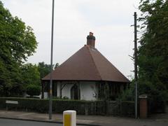 |
  Browne'S Green Lodge