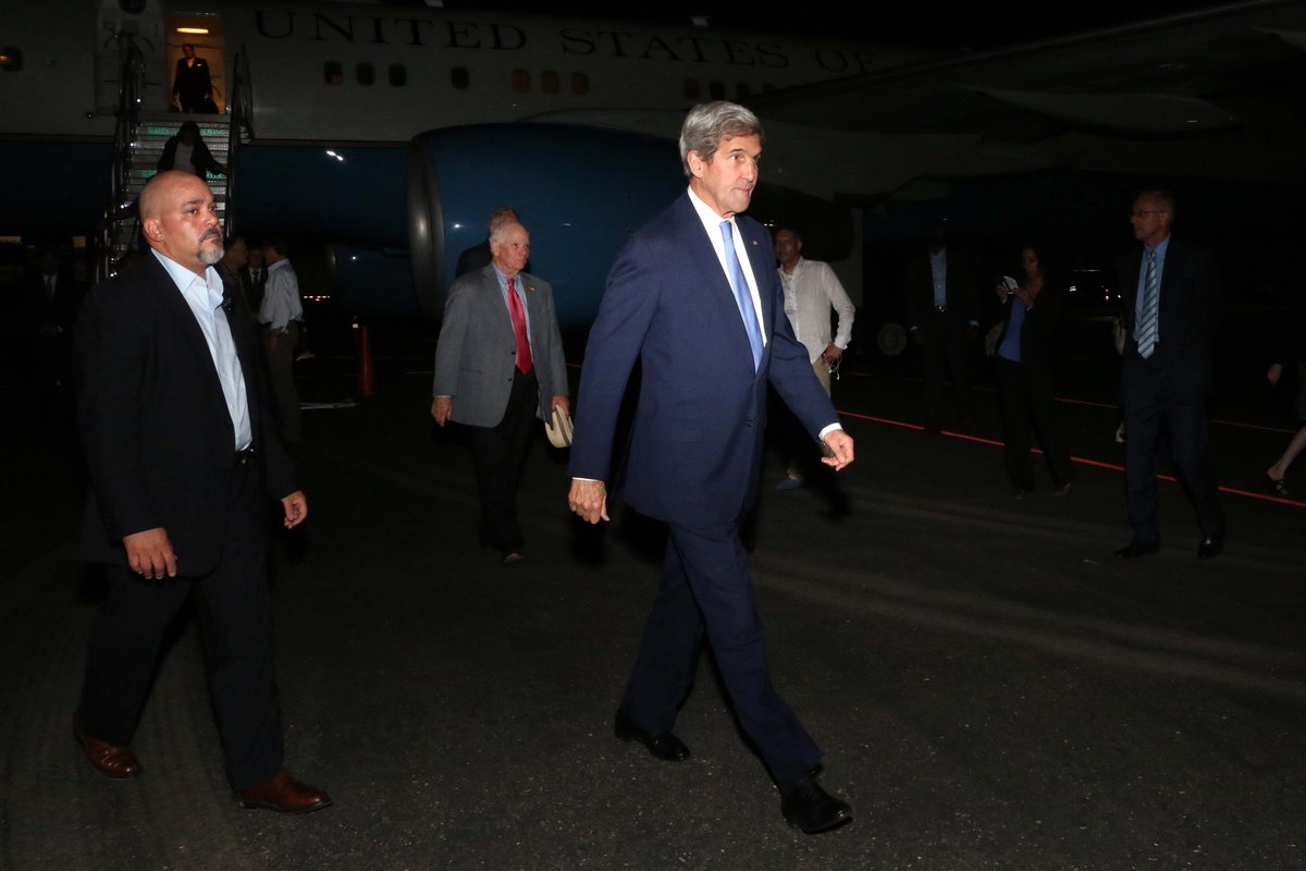U.S. Secretary of State John Kerry arriving at Rafael Nuñez International Airport in Cartagena on September 26, 2016