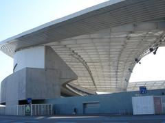 Eastern stand and steel roof of Dragão stadium