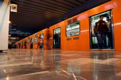 Interior of a Metro CDMX train with passengers