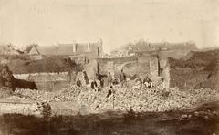 Historical black and white photograph of workers and engineers posing during the 1869 breakthrough of Avenue Monterey in Luxembourg
