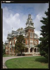 Harvey M. Vaile Mansion exterior front view in Independence Missouri