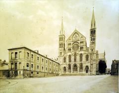 Abbaye Saint-Remi in 1890 black and white photo