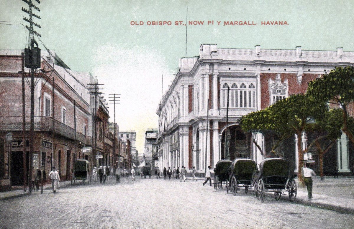 Vintage photomechanical postcard of Havana's Calle Pi y Margall