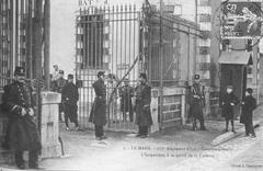 Le Mans 117 Infantry Regiment inspection outside barracks