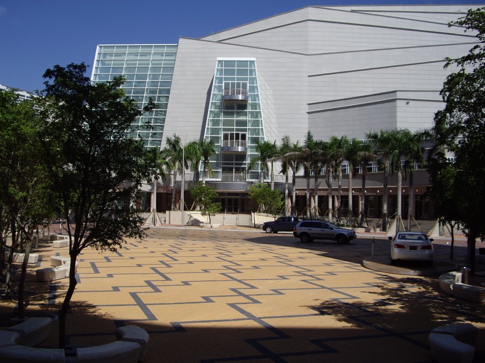 Thomson Plaza for the Arts outdoor venue in front of Ziff Ballet Opera House at Adrienne Arsht Center for the Performing Arts viewed from Biscayne Boulevard