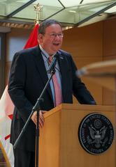 U.S. Ambassador-designate David L. Cohen meeting Embassy staff in Canada