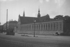 Holmens Kirke and houses by the canal in Copenhagen, historical photo from July 26, 1930