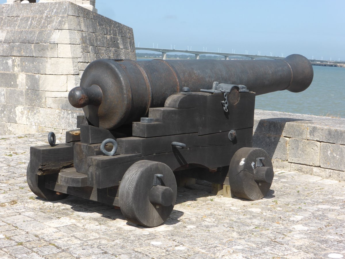Bronze cannon on firing platform at Fort Louvois on Chapus rock near Bourcefranc coast