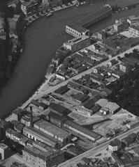 Aerial view of Geneva showing Plaine de Plainpalais, La Jonction, abattoirs, and Cornavin from 600 meters altitude