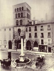 Place Notre-Dame in Grenoble around 1880 with a central column