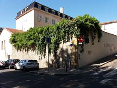 Historic fortifications at the intersection with Rue Maisiat in Lyon 1er