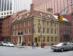 Fraunces Tavern on Broad Street on a cloudy early spring afternoon with bishop crook lamppost
