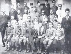 Young Bourguiba class photo