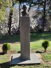 Monument of Giorgi Tsereteli at Tbilisi State University Pantheon