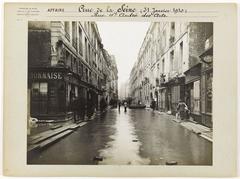 View of Rue Saint-André-des-Arts during the 1910 Seine River flood in Paris