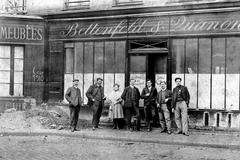 Workshop of Atelier Bettenfeld and Quanone Etuimachers at 86 rue Ledru Rollin in Paris 11th Arrondissement after 1910 flood