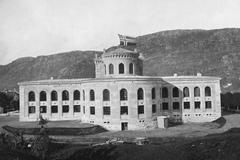 Bergens Museum building in 1865