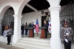 Vice President Joe Biden and Panamanian President Ricardo Martinelli speaking to the press outside the Presidential Palace in Panama City