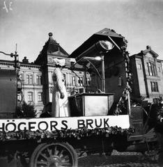 Suomalainen viikko parade at Hietalahdentori from 27th Sept to 4th Oct 1913 in black and white nitrate negative
