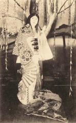 Performance of Sumidagawa with Onoye Baikō VI as Hannyonomae on stage