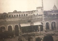 Historic photograph of the original gurdwara at Takht Patna Sahib