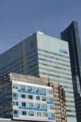 Toronto SickKids Hospital building exterior