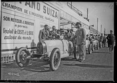 Ettore Bugatti congratulating André Dubonnet at Le Mans Grand Prix 1928