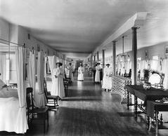 Common room at Hotel-Dieu Hospital Montreal in 1911