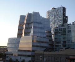 IAC Building seen from High Line at sunset on a sunny day