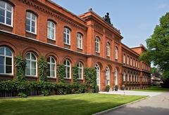Front view of the Administration Building at University Medical Clinic Hamburg Eppendorf