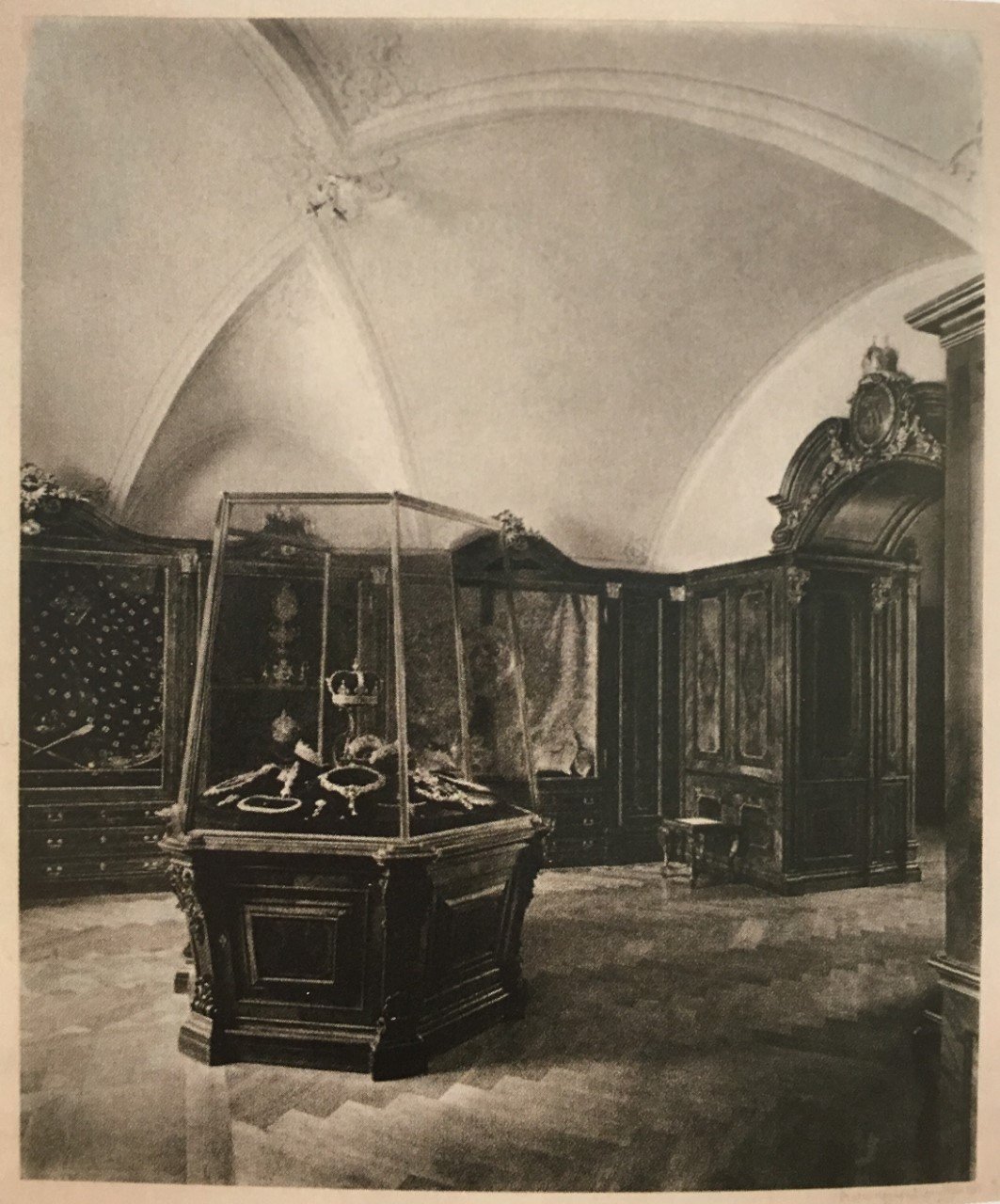 Vitrine XIII in the Treasury of the Supreme Imperial House, historical photo from 1895