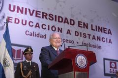 President Salvador Sánchez Cerén launching online university program