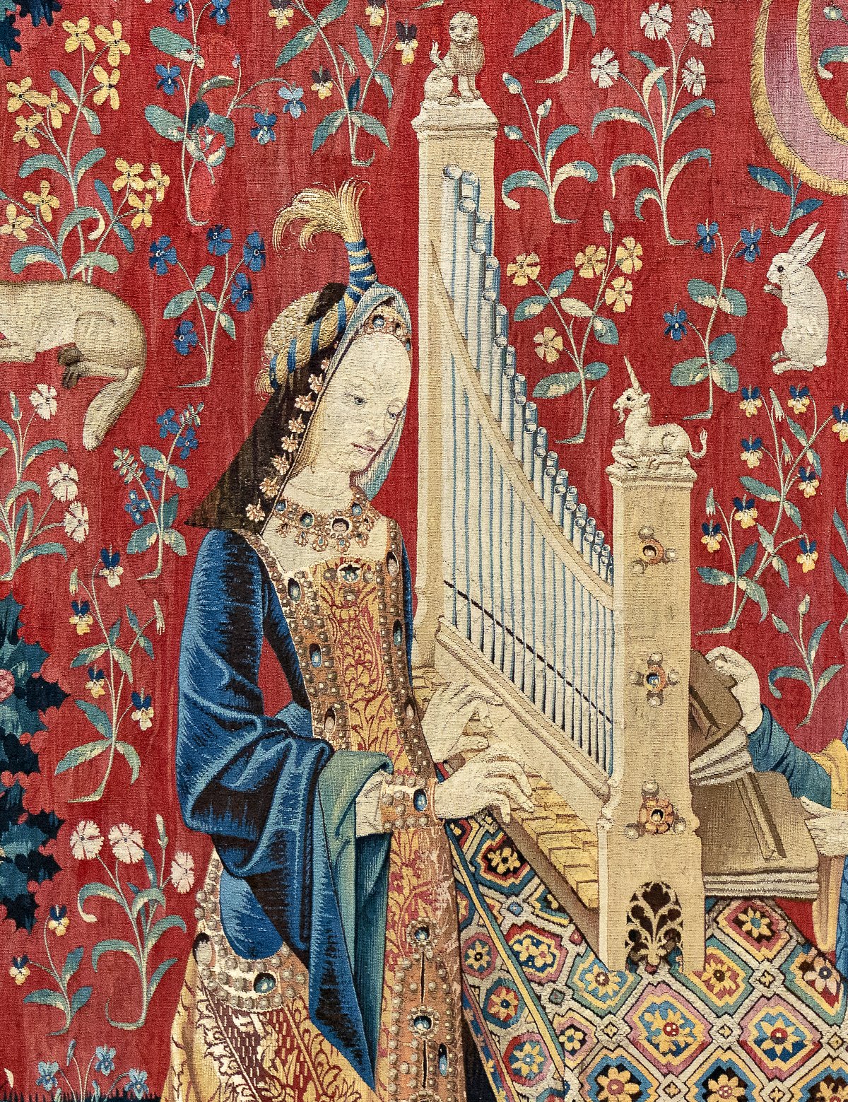 Portrait of La Dame à la licorne from the Musée de Cluny in Paris