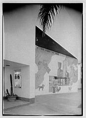 Modernage business building at Lincoln and Alton Road in Miami Beach Florida