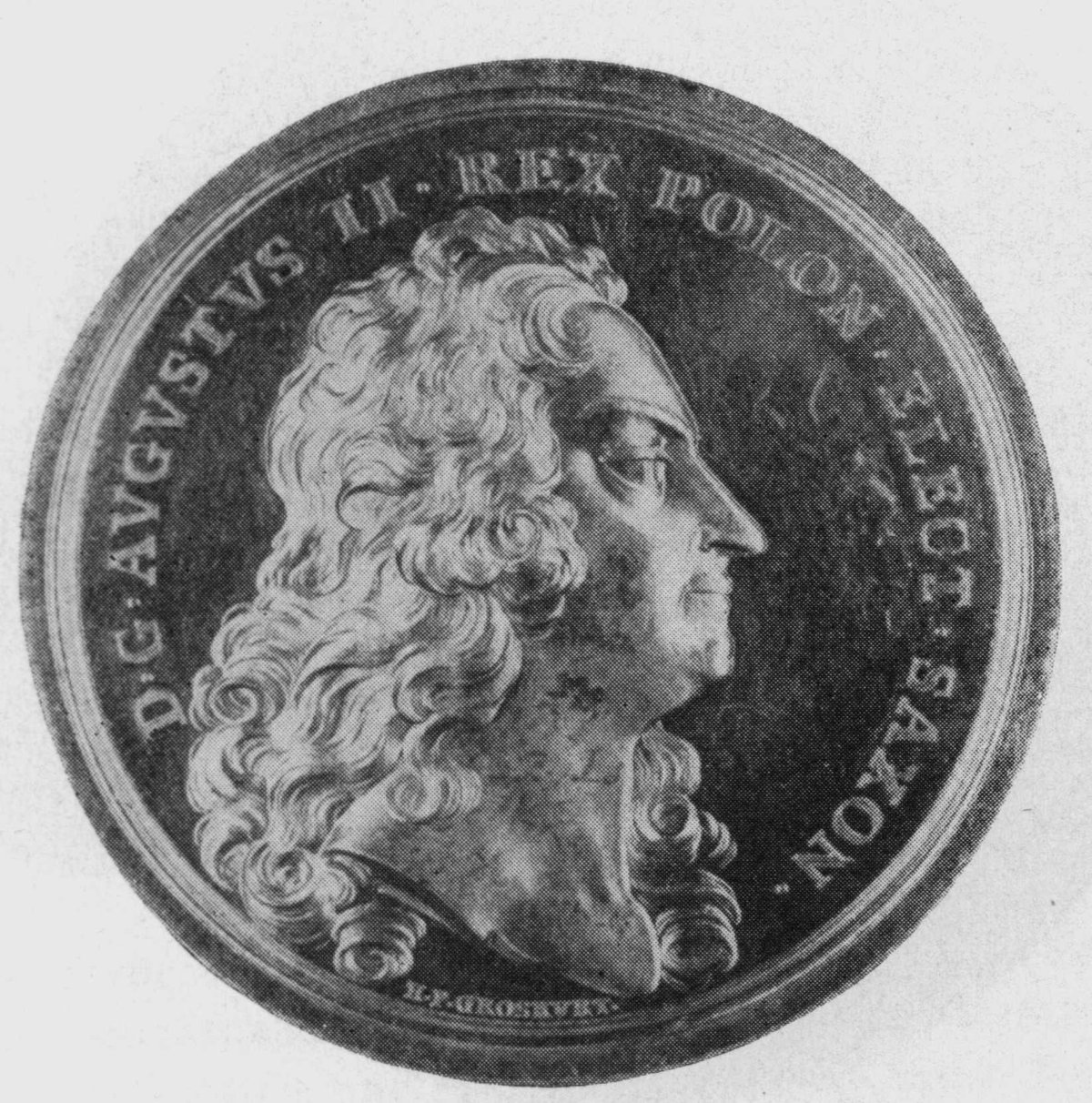 Medal from 1705 with intricate engravings