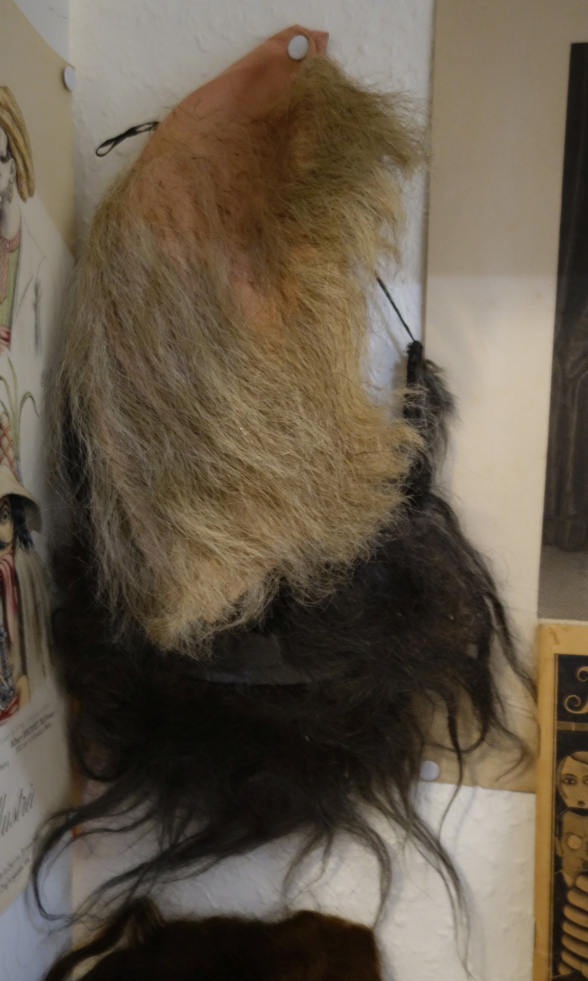 Hair dye color samples of barber Etienne Szeemann from Bern