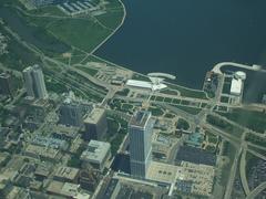 Aerial view of Milwaukee Art Museum in Wisconsin with its distinctive wing-like brise soleil