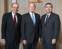 Current and Former Presidents of the Federal Reserve Bank of Philadelphia standing together