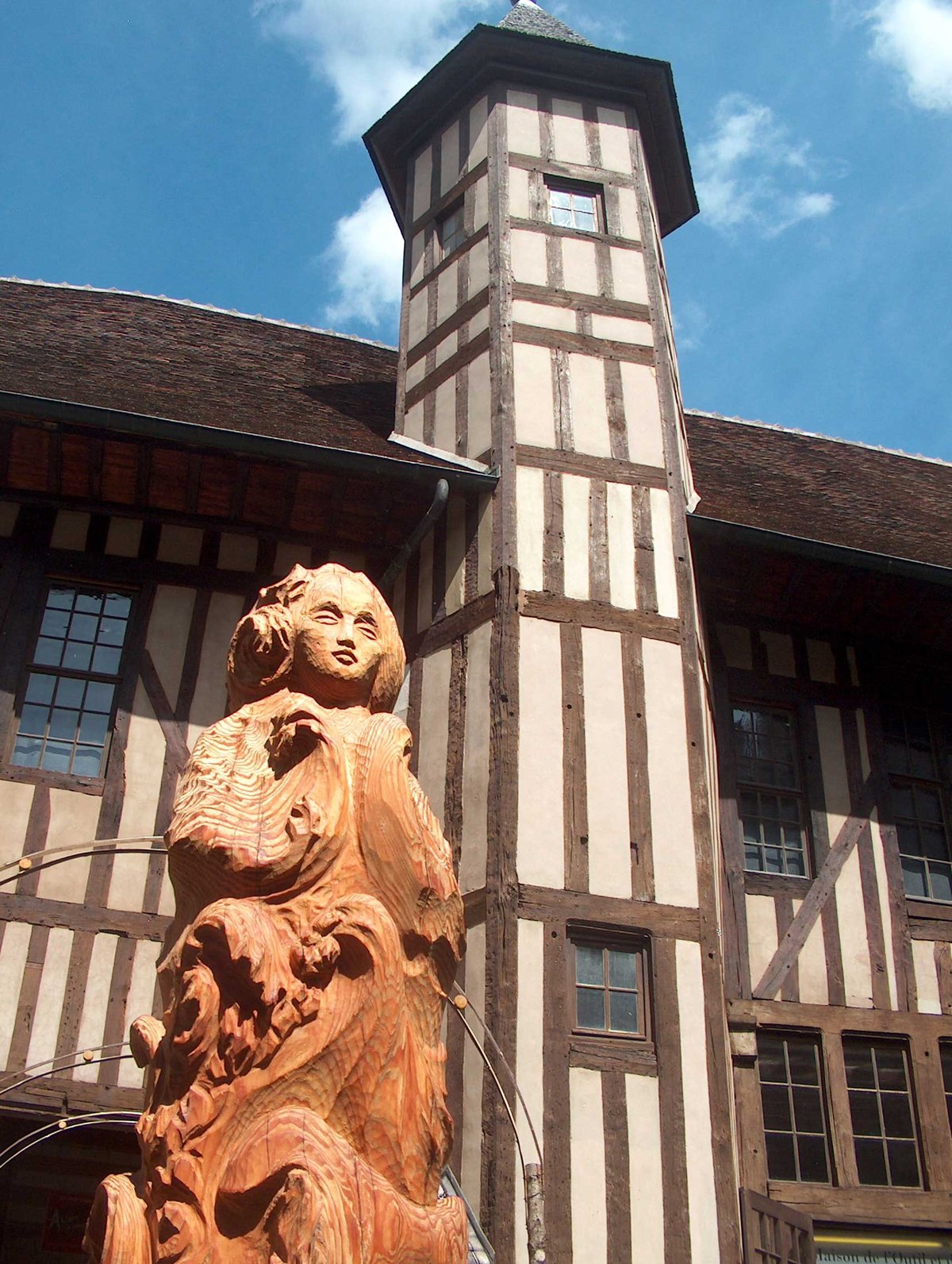 Tourelle of Hotel Mauroy in the historic center of Troyes