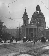 Plac Trzech Krzyży in Warsaw around 1910