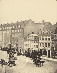 Sankt Annæ Plads street and row of houses near Lille Strandstræde and Toldbodgade in Copenhagen circa 1870, featuring Oehlenschläger's statue before it was moved