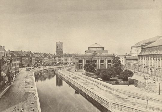 Vintage photo of Frederiksholms Kanal, Gammel Strand, and Bertel Thorvaldsens Plads with Thorvaldsens Museum in Copenhagen under construction