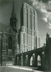 Church and skyscraper in Chicago during the 1940s