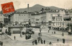 Vintage postcard of Place Masséna in Nice, France, featuring historic buildings and a central fountain