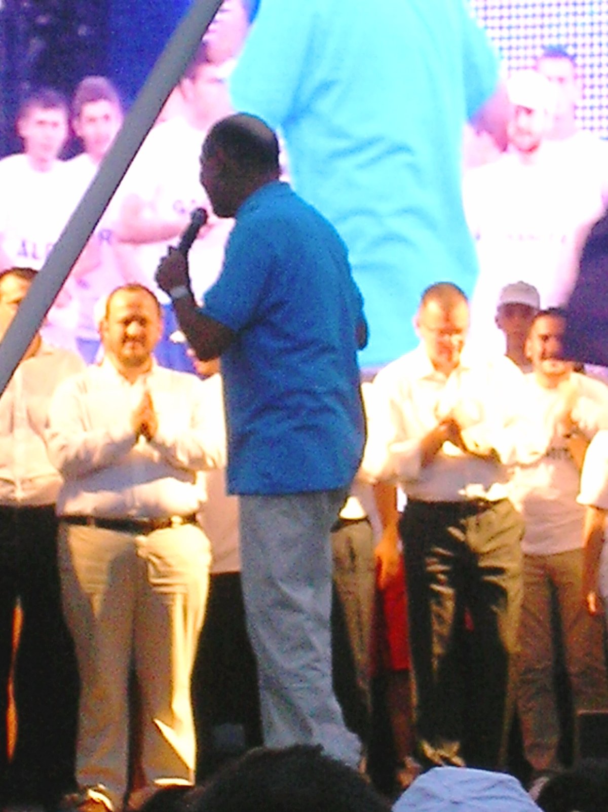 Traian Băsescu introducing Romanian right-wing politicians Cristian Preda, Adrian Papahagi and Mihai Răzvan Ungureanu at a support meeting in Revolution Square, Bucharest