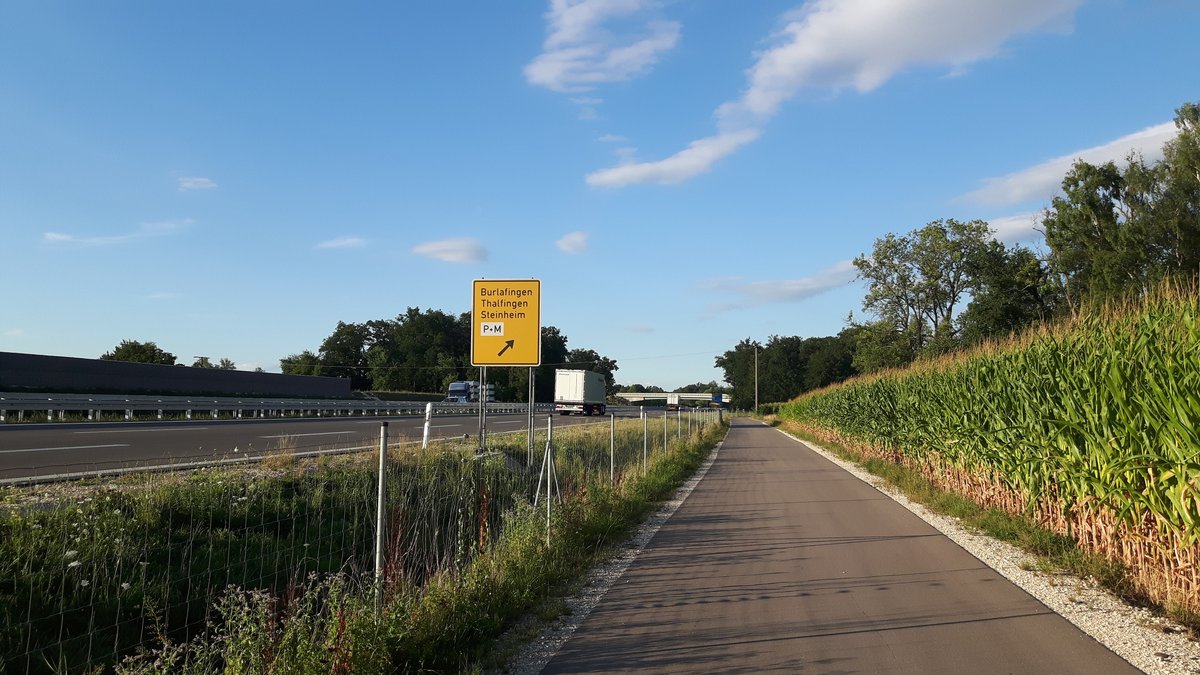 Abfahrt Burlafingen Steinheim highway exit sign and road