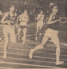 Mariana Filip winning the 400m race at the National Championships on Republic Stadium