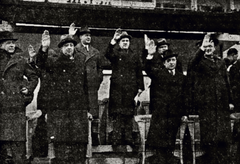 Romanian Labor Minister Mihai Ralea with staff of Muncă și Voe Bună giving Roman salute at ANEF Stadium 1938