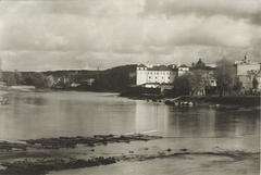 Vilnia cityscape with Vialla river and Slushko Palace in early 20th century